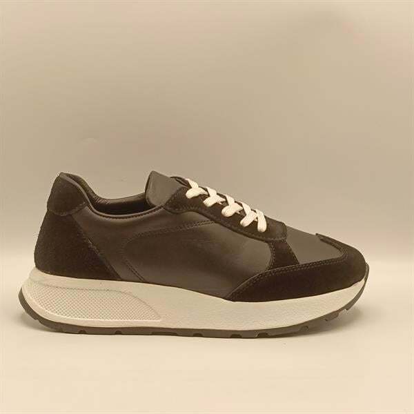 Ametist Exclusive Grande Siyah Kadın Deri Spor Ayakkabı – Hafif & Dayanıklı - 1