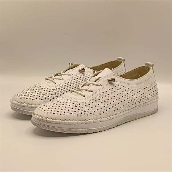 Ametist Exclusive Lugano Beyaz Hakiki Deri Kadın Sneaker – El İşçiliği ve Konfor - 4