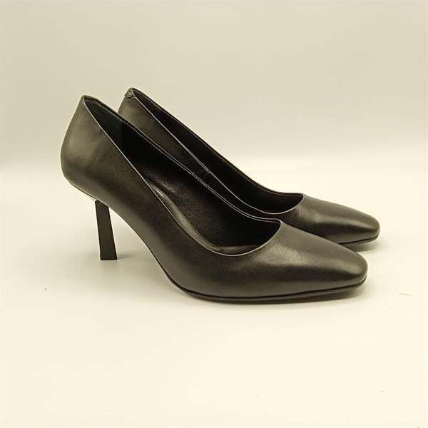 Beatriz Siyah Deri Üçgen Topuklu Kadın Ayakkabı - 2