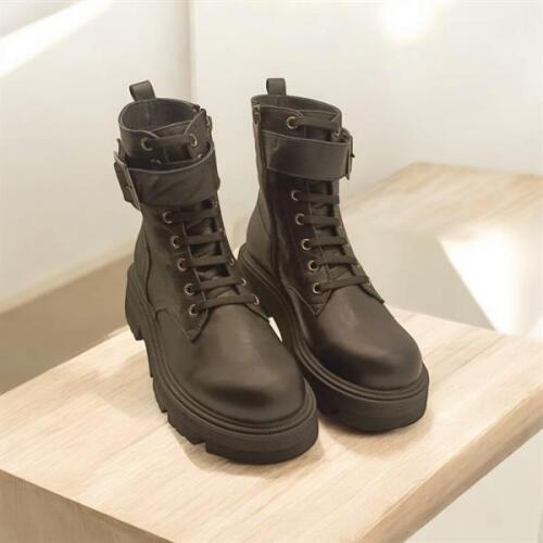 Belfast Siyah Deri Kadın Postal - 5