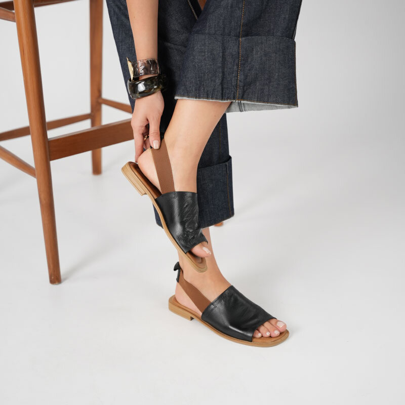Bellini Siyah Deri Kadın Sandalet | Klasik Tarzda Yaz Konforu - 2