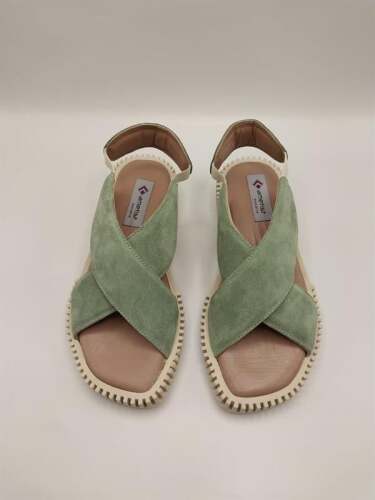 Juana Sandalet – Yeşil Süet | Canlı & Modern Tasarım