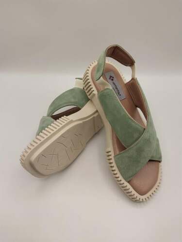 Juana Sandalet – Yeşil Süet | Canlı & Modern Tasarım - 2