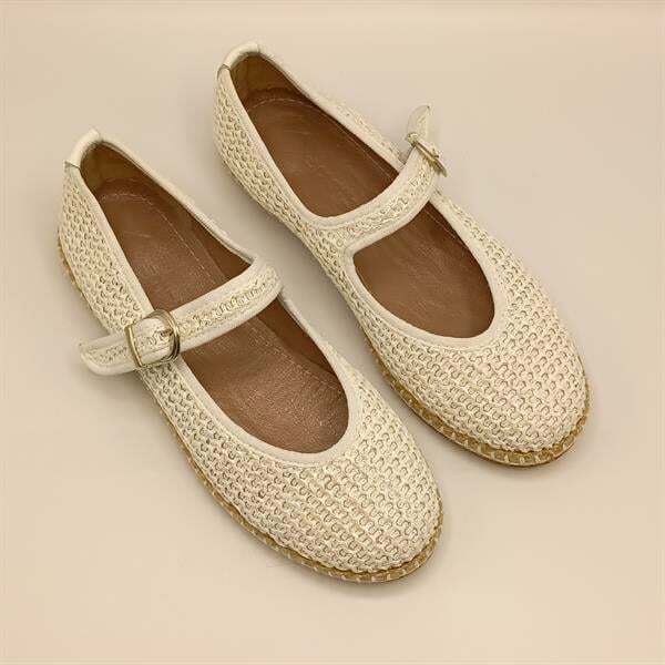 Lotus Beyaz Babet - 2