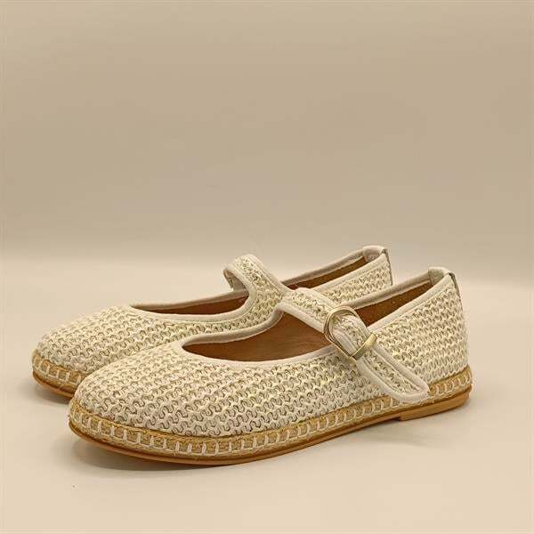 Lotus Beyaz Babet - 4