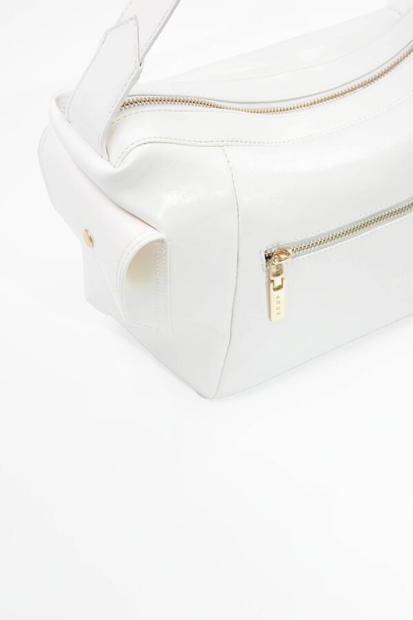 Martina Beyaz Kırışık Mat Rugan Kadın Omuz Ve Çapraz Çantası - 3