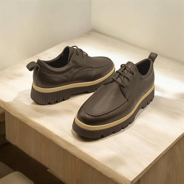 Milas Siyah Deri Günlük Kadın Ayakkabı - 1