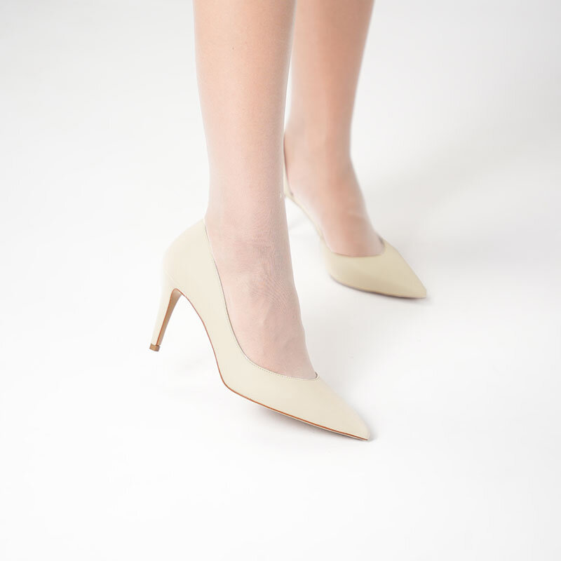 Nadin %100 Gerçek Deri Bej Stiletto – Neolit Taban, Dekolteli Tasarım - 4