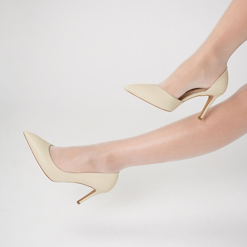 Nadin %100 Gerçek Deri Bej Stiletto – Neolit Taban, Dekolteli Tasarım - 2