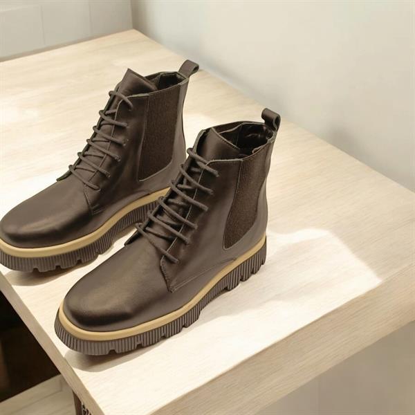 Nova Siyah Deri Kadın Bot - 1