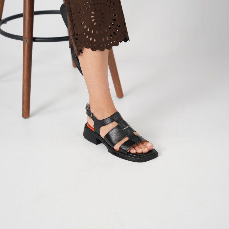 Perge Siyah Gerçek Deri Kadın Sandalet - 2