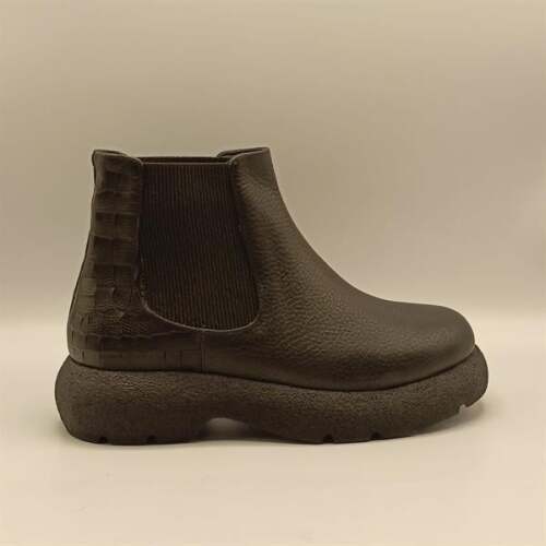 Tuna Siyah Deri Kadın Chelsea Bot