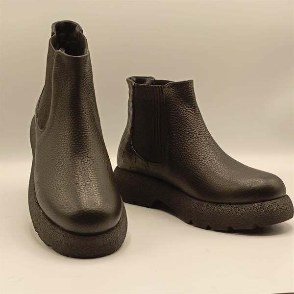 Tuna Siyah Deri Kadın Chelsea Bot - 2