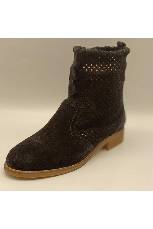 Yazlık Siyah Süet Zımbalı Kadın Bot - 12
